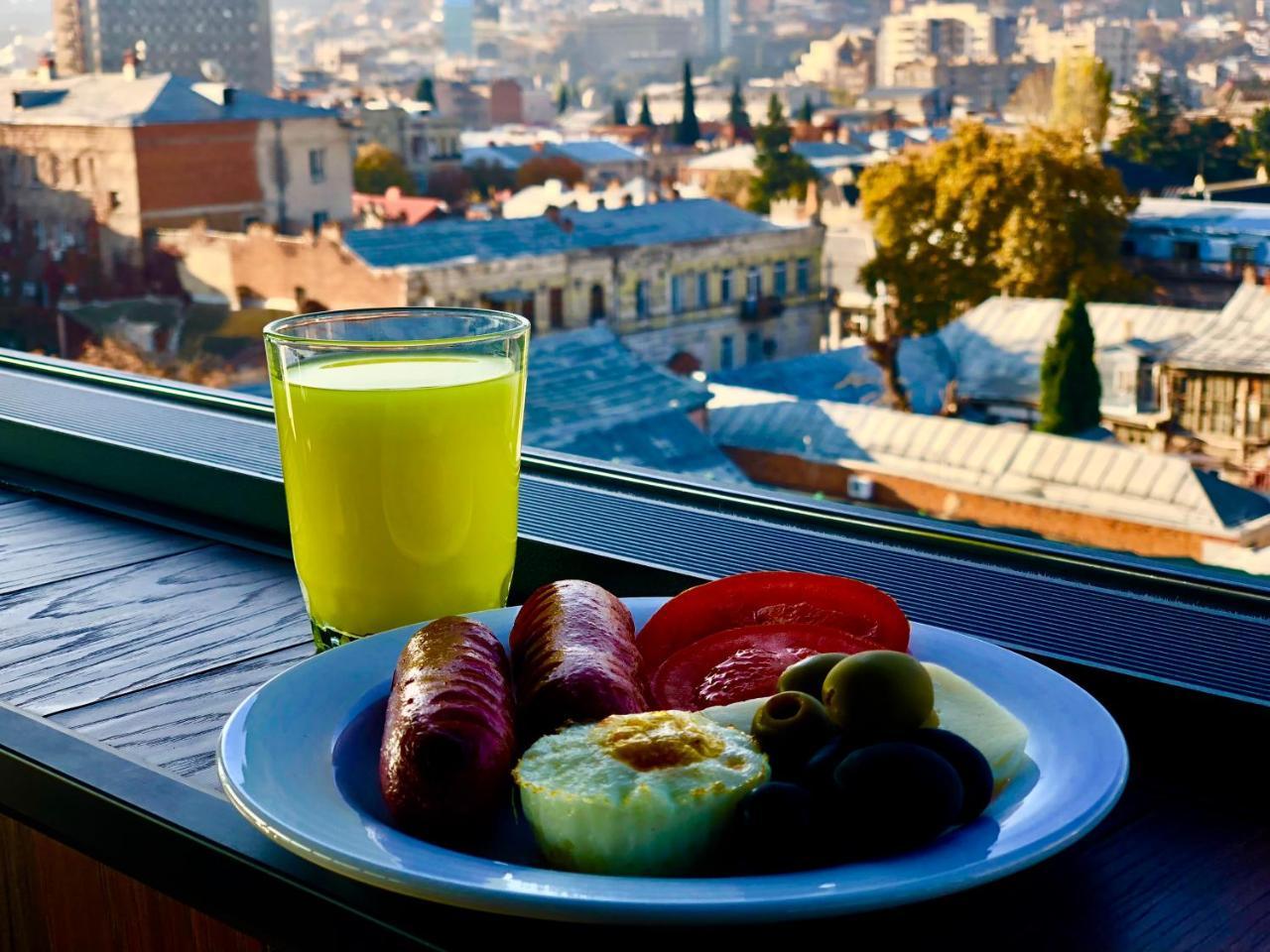 Tbili Hotel Tbilisi Exterior photo