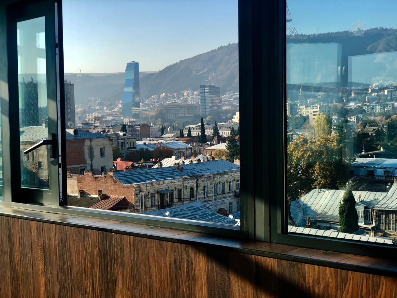 Tbili Hotel Tbilisi Exterior photo